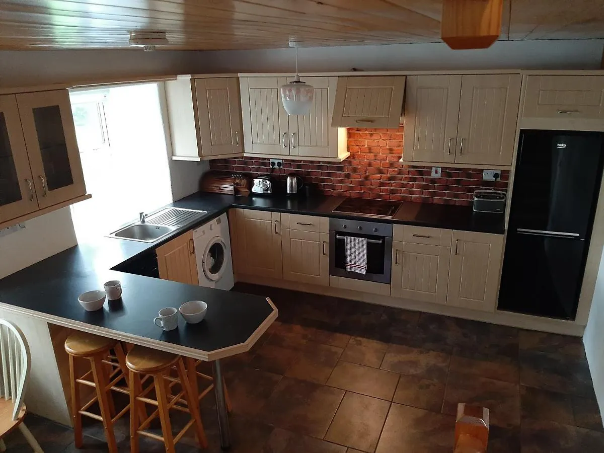 Traditional Cosy Cottage With Beautiful Views Westport